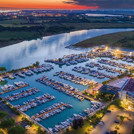 Apartmán Marina Uno View