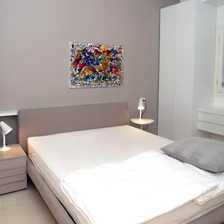 Marina Uno View Daire Lignano Sabbiadoro